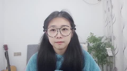 Snapshot of charlottelin chatting on 01-04-25, 04:22 Charlotte online show from 01-04-25, 04:22