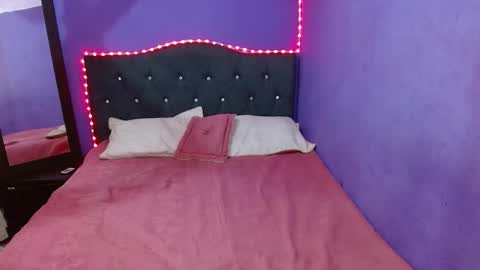 Snapshot of charlotteturners chatting on 12-17-24, 08:43 VALERIA online show from 12-17-24, 08:43