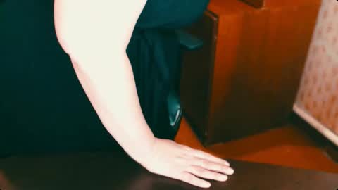 CharlotteXTasty online show from 02-24-25, 10:15