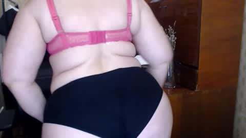 CharlotteXTasty online show from 04-22-26, 10:17