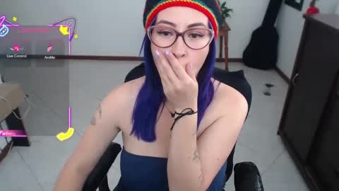 Snapshot of charlottezoe1 chatting on 09-09-25, 03:11 charlottezoe online show from 09-09-25, 03:11