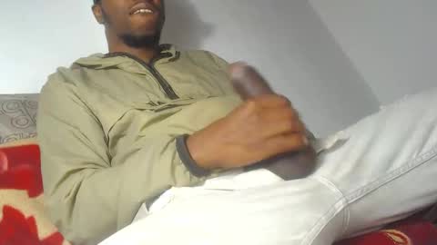 Snapshot of charly_vergonti_ chatting on 10-12-25, 02:10 charly_vergonti_ online show from 10-12-25, 02:10