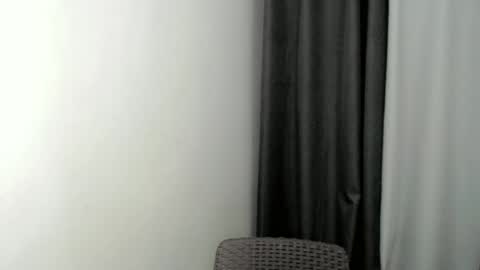 charm_fuckdoll8 online show from 09-12-25, 09:20