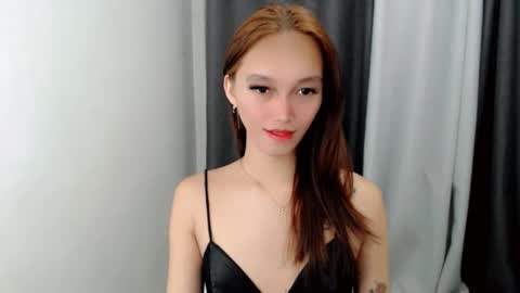 Snapshot of charm_fuckdoll8 chatting on 11-13-25, 08:35 charm_fuckdoll8 online show from 11-13-25, 08:35