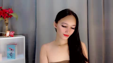 Snapshot of charm_fuckdoll8 chatting on 05-03-26, 12:05 charm_fuckdoll8 online show from 05-03-26, 12:05