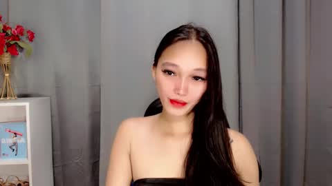 Snapshot of charm_fuckdoll8 chatting on 05-13-26, 11:00 charm_fuckdoll8 online show from 05-13-26, 11:00