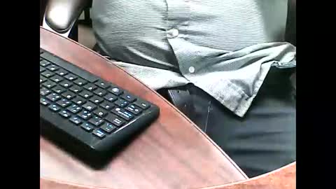 Snapshot of charmeur2672 chatting on 02-05-26, 10:53 charmeur2672 online show from 02-05-26, 10:53