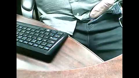 Snapshot of charmeur2672 chatting on 02-10-26, 10:52 charmeur2672 online show from 02-10-26, 10:52