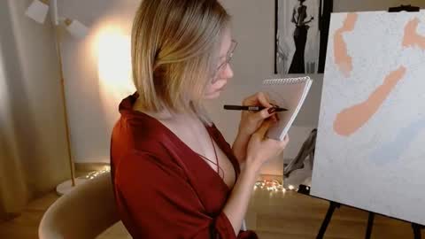 Snapshot of charming_beauty chatting on 09-14-25, 04:44 Michelle online show from 09-14-25, 04:44