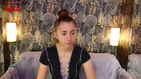 CharmingLIA online show from 10-09-25, 01:53