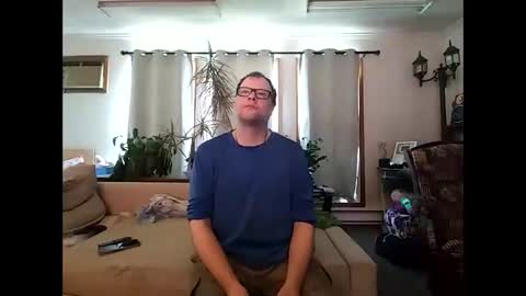 Snapshot of charmingatom chatting on 05-25-26, 06:14 charmingatom online show from 05-25-26, 06:14