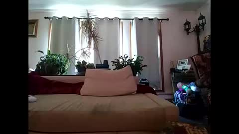 Snapshot of charmingatom chatting on 05-31-26, 06:09 charmingatom online show from 05-31-26, 06:09
