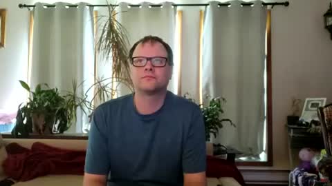 Snapshot of charmingatom chatting on 06-13-26, 06:17 charmingatom online show from 06-13-26, 06:17