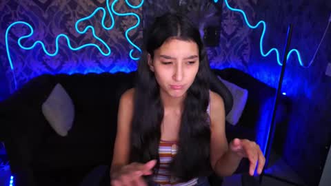 Snapshot of charmmocco chatting on 01-28-25, 11:06 SweetMoco online show from 01-28-25, 11:06