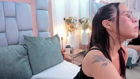 Charol  online show from 02-05-26, 12:21