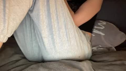 Snapshot of chase_vicky chatting on 09-23-25, 10:57 Vicky online show from 09-23-25, 10:57