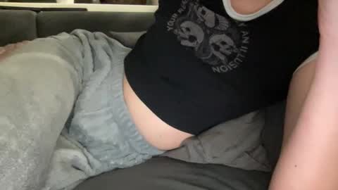 Snapshot of chase_vicky chatting on 11-24-25, 09:36 Vicky online show from 11-24-25, 09:36