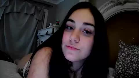 Lexi and Chase online show from 04-21-26, 01:42