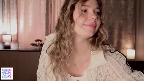 Snapshot of chasidygrandmaison chatting on 06-07-26, 04:38 Emilia online show from 06-07-26, 04:38