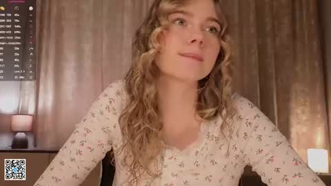 Snapshot of chasidygrandmaison chatting on 07-05-26, 04:19 Emilia online show from 07-05-26, 04:19