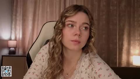 Snapshot of chasidygrandmaison chatting on 07-07-26, 04:04 Emilia online show from 07-07-26, 04:04