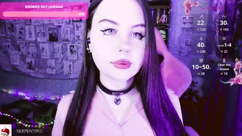 Snapshot of chatur1babes chatting on 03-10-26, 05:07 Mia online show from 03-10-26, 05:07