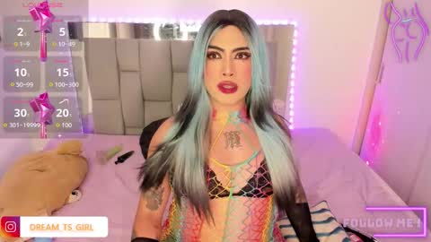 Snapshot of chaturmodels chatting on 09-12-25, 08:58 Sophie online show from 09-12-25, 08:58