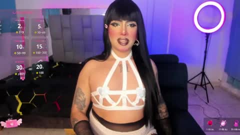 Sophie  online show from 06-08-26, 10:10