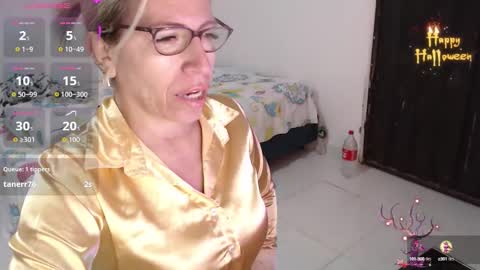 CHAYLA VICTORIA RUIZ  online show from 10-16-25, 09:54