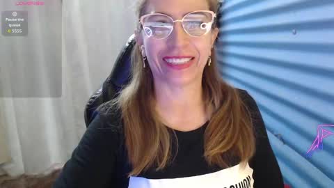 Snapshot of chayla_ruiz chatting on 04-25-26, 07:55 CHAYLA VICTORIA RUIZ online show from 04-25-26, 07:55