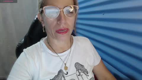 Snapshot of chayla_ruiz chatting on 05-02-26, 10:15 CHAYLA VICTORIA RUIZ online show from 05-02-26, 10:15