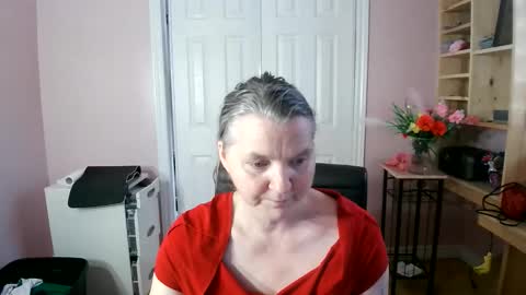 chealsiek online show from 04-02-26, 08:17