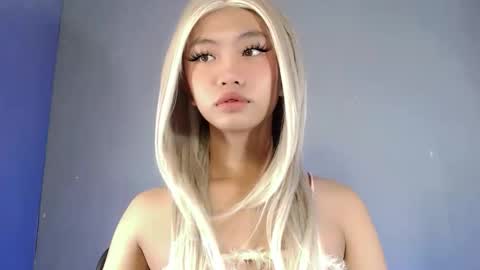 RIVA online show from 03-11-26, 01:55