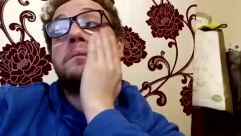 Snapshot of cheekycha539041 chatting on 01-04-25, 04:43 cheekycha539041 online show from 01-04-25, 04:43