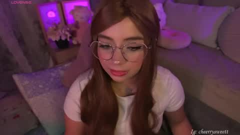 Baby Cherry online show from 04-14-26, 12:27