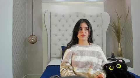 Snapshot of cheese_blue chatting on 08-01-26, 04:50 Cheese online show from 08-01-26, 04:50