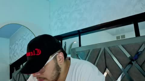   online show from 05-23-26, 03:34