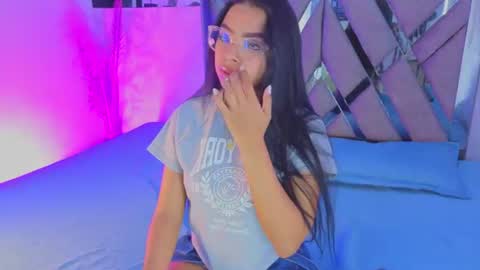Snapshot of chel_seth chatting on 07-20-26, 03:54 online show from 07-20-26, 03:54