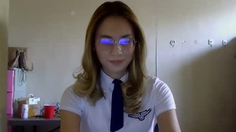 chelly4u69 online show from 09-14-25, 04:00