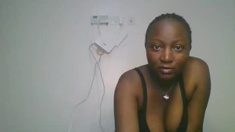 Snapshot of chelsiy chatting on 03-08-26, 05:06 Chelsy online show from 03-08-26, 05:06