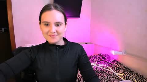 Chelsy  Luxe  online show from 08-03-26, 10:21