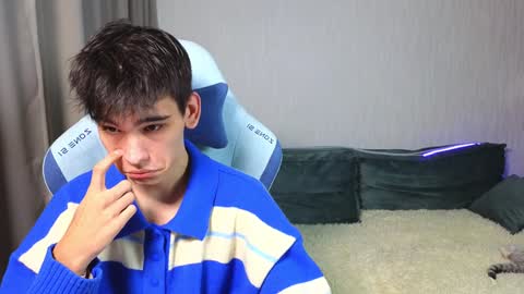 LUCASRYANPVT IS OPEN online show from 12-04-24, 03:59