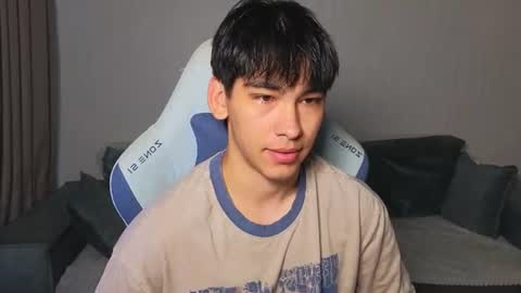 Snapshot of chem1ko chatting on 06-08-26, 05:19 LUCASRYANPVT IS OPEN online show from 06-08-26, 05:19
