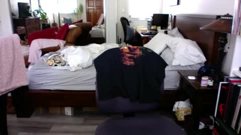 chemicalrain9876 online show from 10-04-25, 04:27