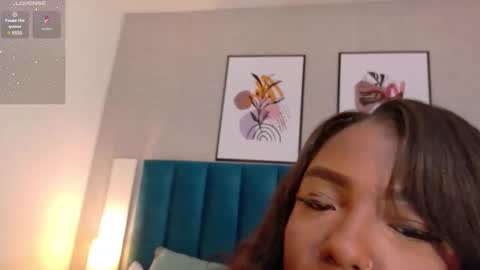 Snapshot of cheneelllorens chatting on 01-06-25, 06:52 online show from 01-06-25, 06:52