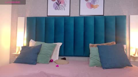 Snapshot of cheneelllorens chatting on 02-24-25, 07:19 online show from 02-24-25, 07:19