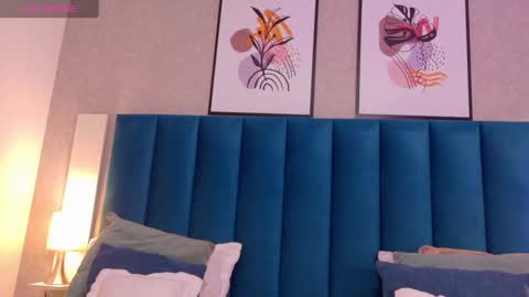 Snapshot of cheneelllorens chatting on 09-30-25, 07:41 online show from 09-30-25, 07:41