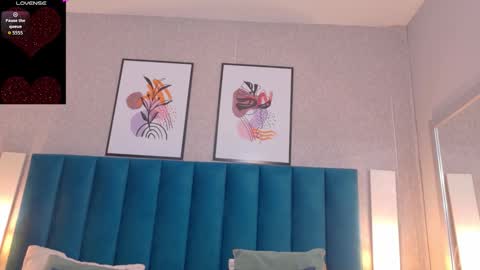 Snapshot of cheneelllorens chatting on 11-10-25, 07:46 online show from 11-10-25, 07:46