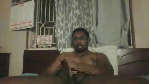 Snapshot of chennaibull1011 chatting on 06-02-26, 02:19 chennaibull1011 online show from 06-02-26, 02:19