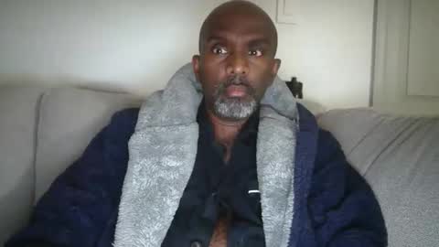 chenthu1979 online show from 03-25-26, 11:05